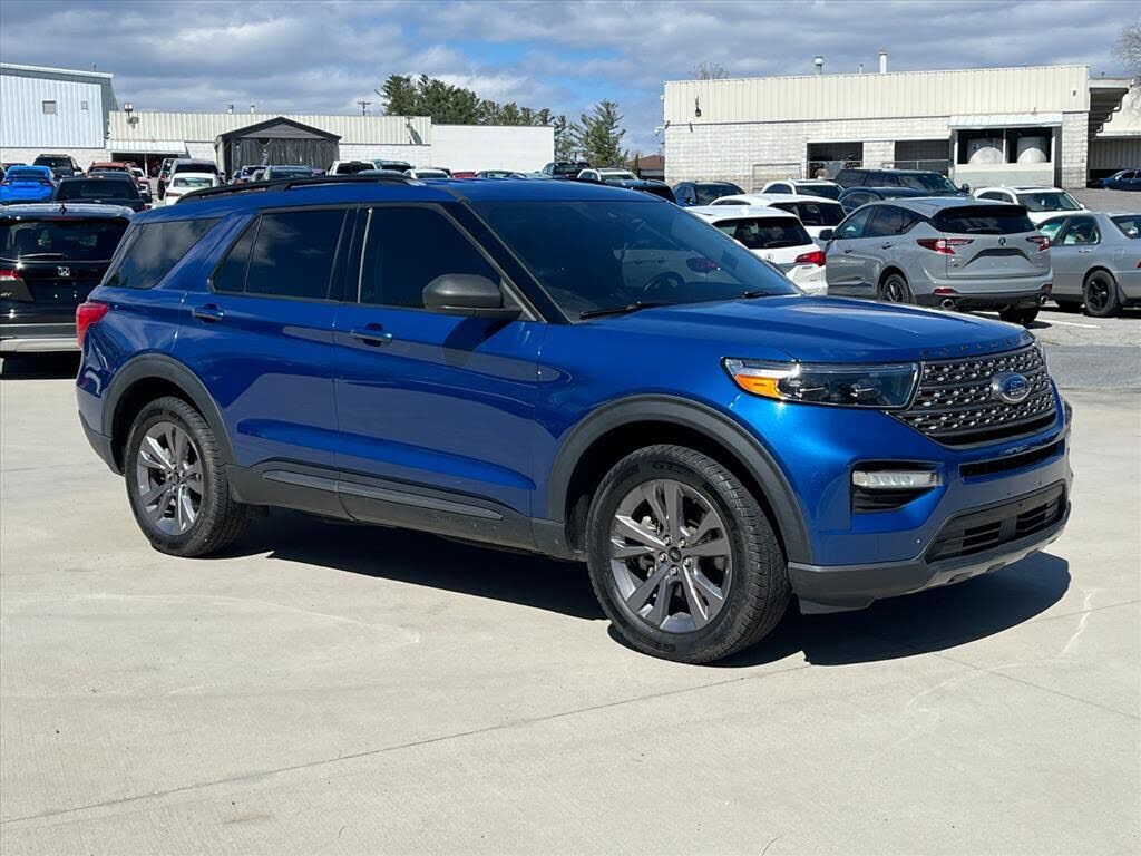 2021 FORD Explorer