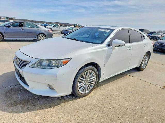 2013 LEXUS ES