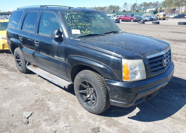 2005 CADILLAC Escalade