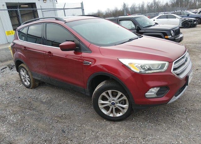 2017 FORD Escape
