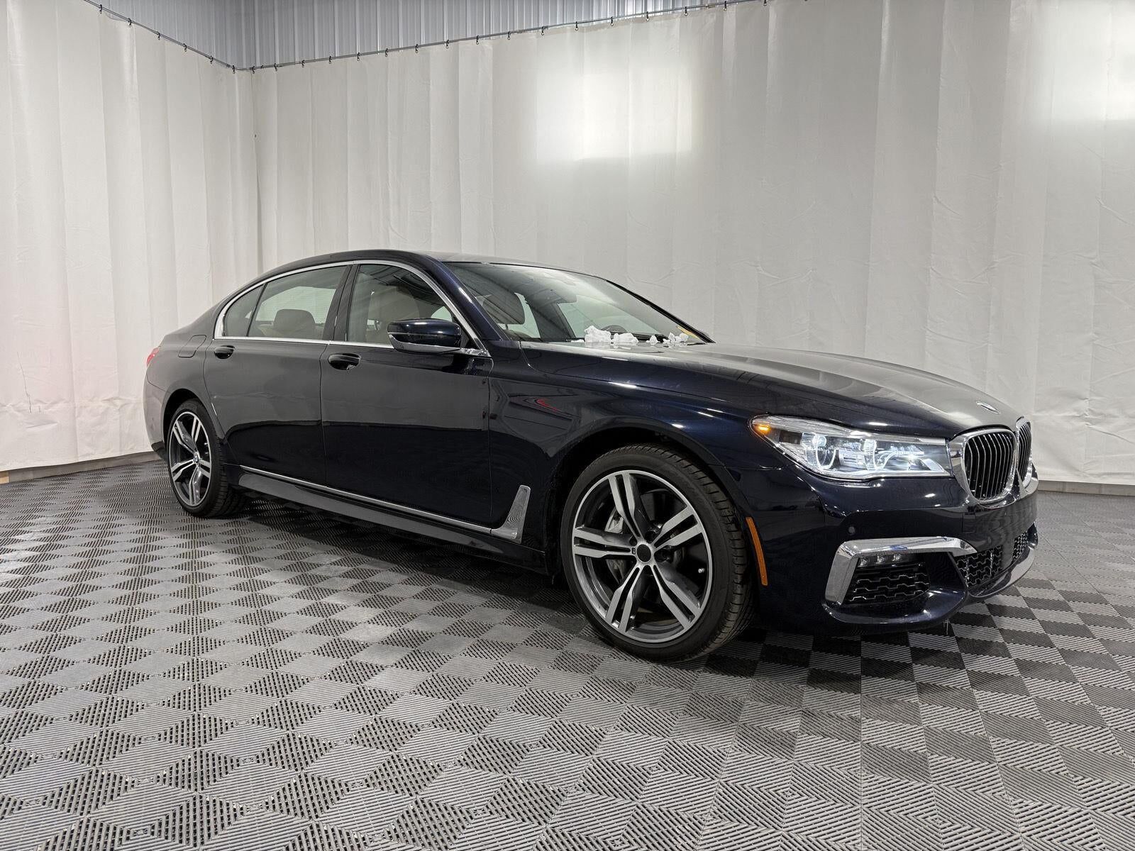 2016 BMW 7 Series
