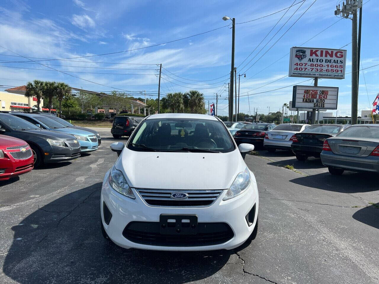 2013 FORD Fiesta
