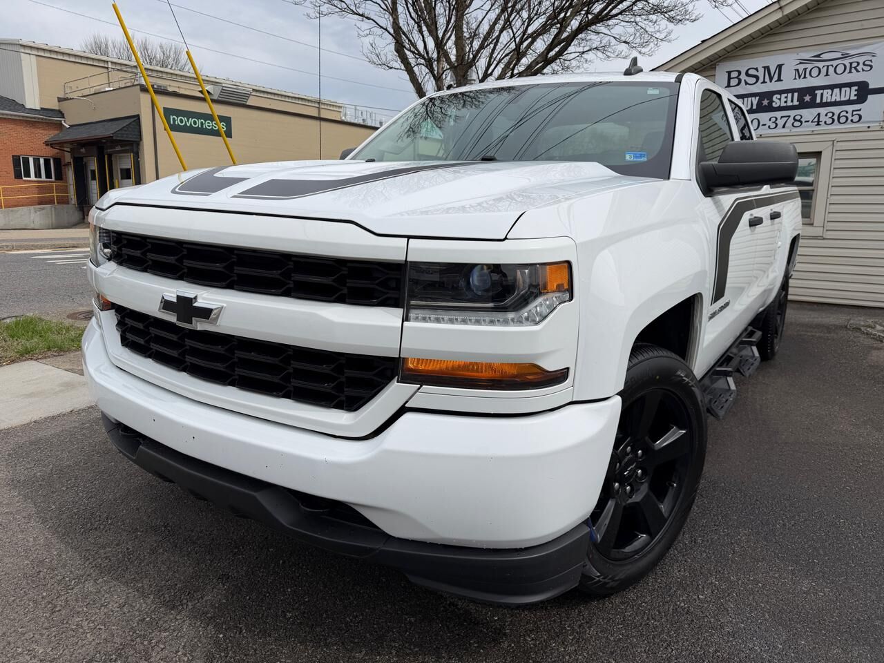 2018 CHEVROLET Silverado