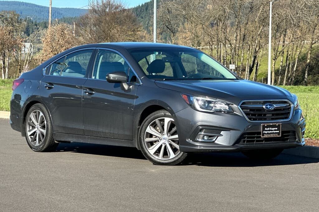 2019 SUBARU Legacy
