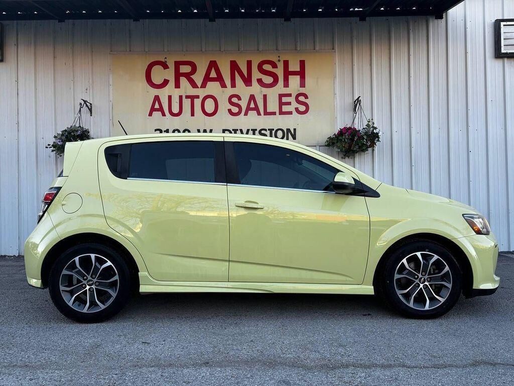 2017 CHEVROLET Sonic