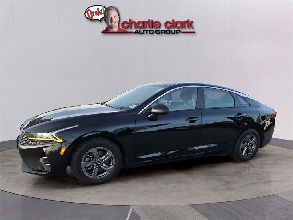 2022 KIA K5