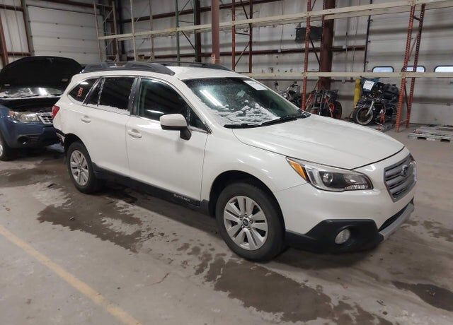 2015 SUBARU Outback