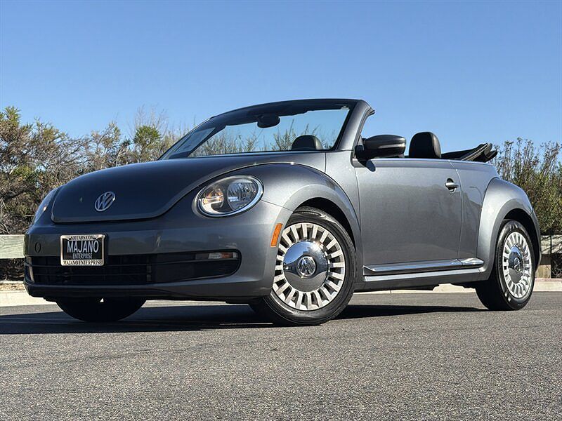 2015 VOLKSWAGEN Beetle