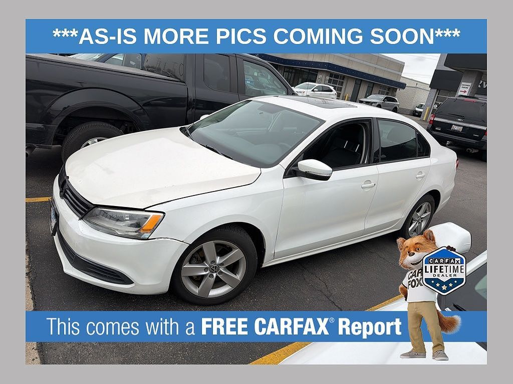 2011 VOLKSWAGEN Jetta