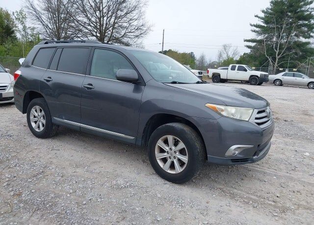 2011 TOYOTA Highlander