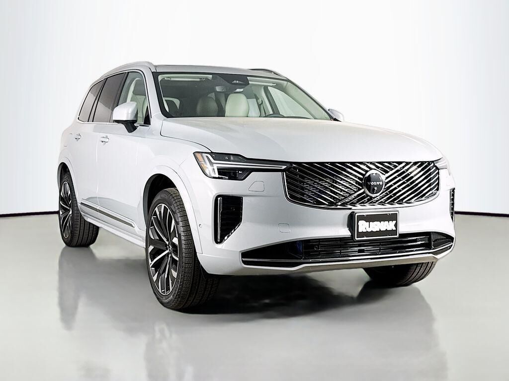 2026 VOLVO XC90