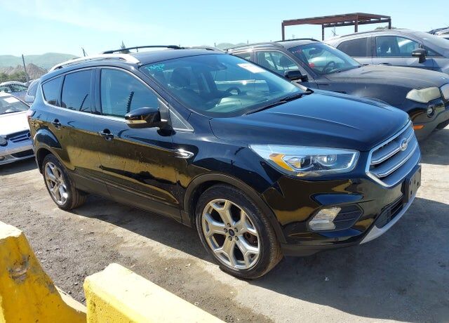 2017 FORD Escape