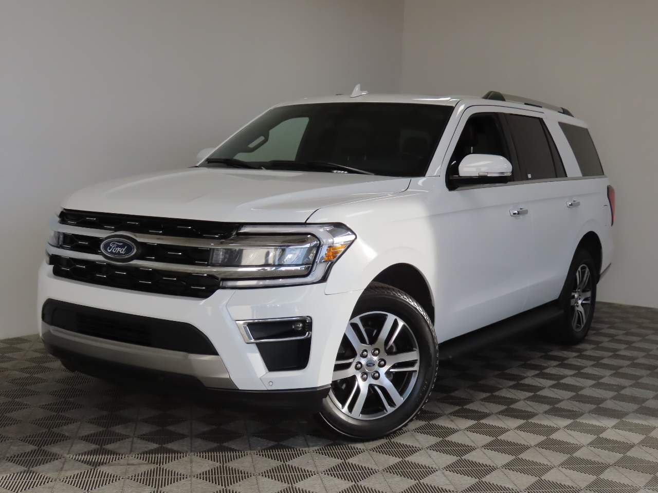 2024 FORD Expedition