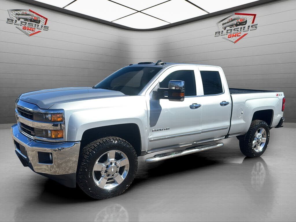 2018 CHEVROLET Silverado