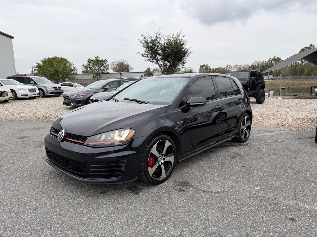 2016 VOLKSWAGEN Golf GTI