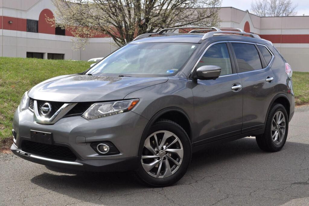2015 NISSAN Rogue