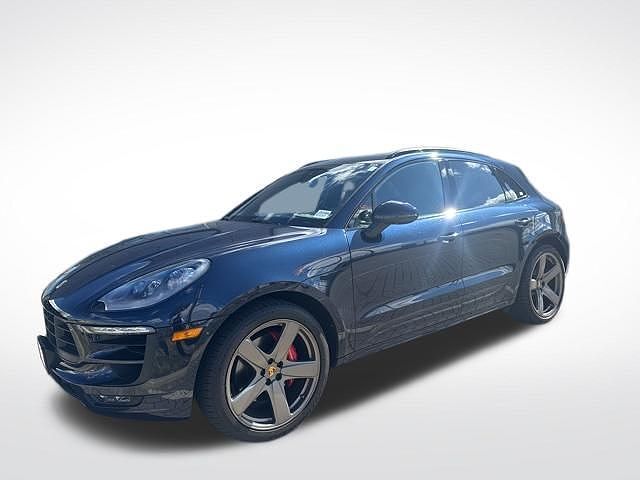 2017 PORSCHE Macan