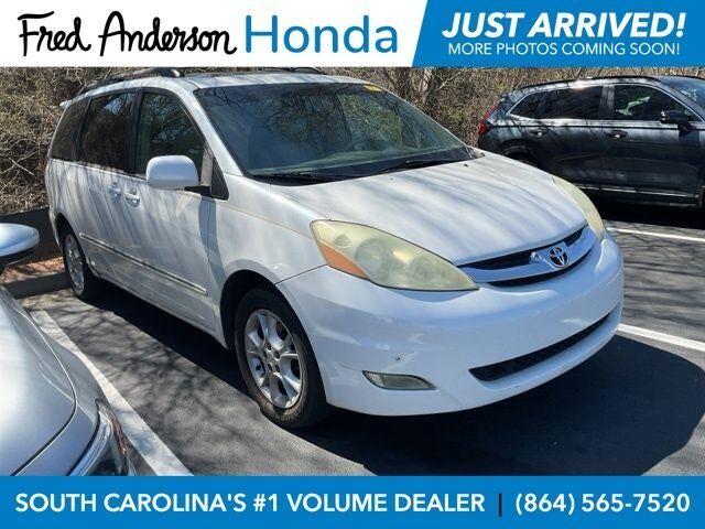 2006 TOYOTA Sienna