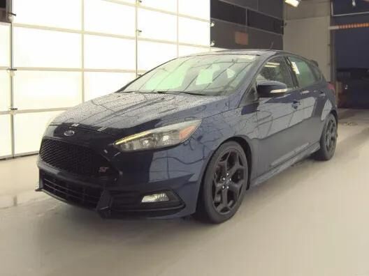 2017 FORD Focus