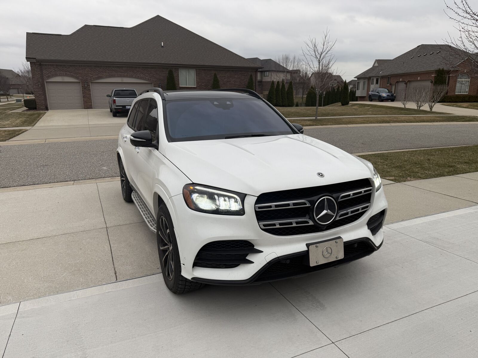 2022 MERCEDES-BENZ GLS-Class