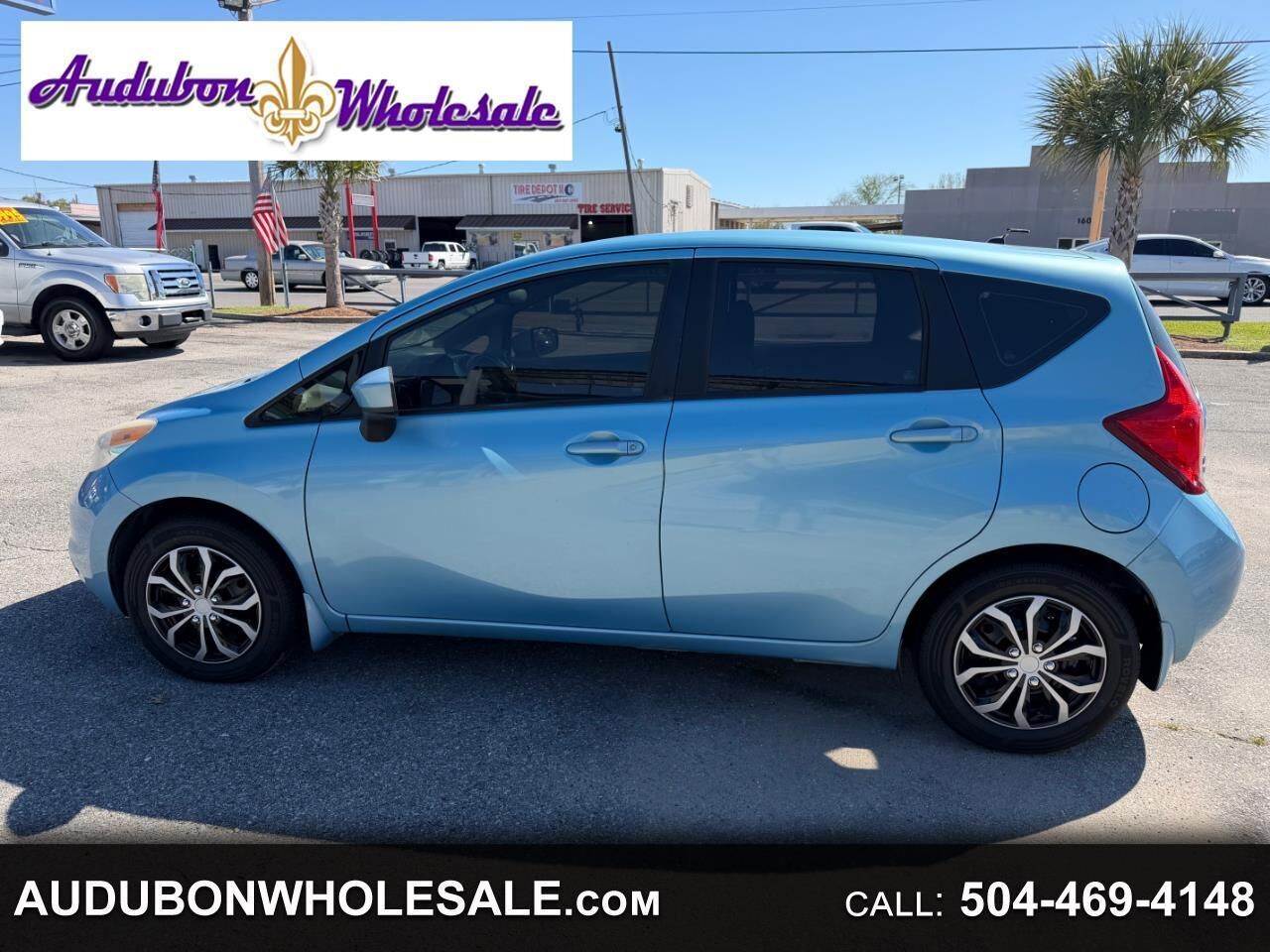 2015 NISSAN Versa