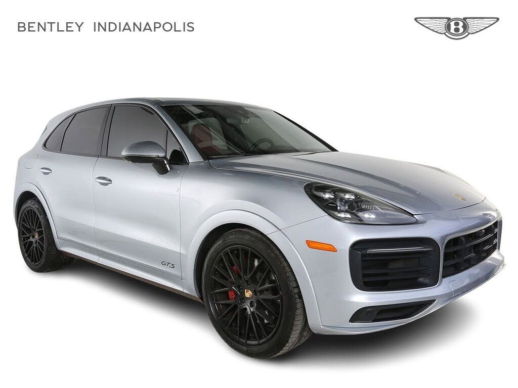 2021 PORSCHE Cayenne