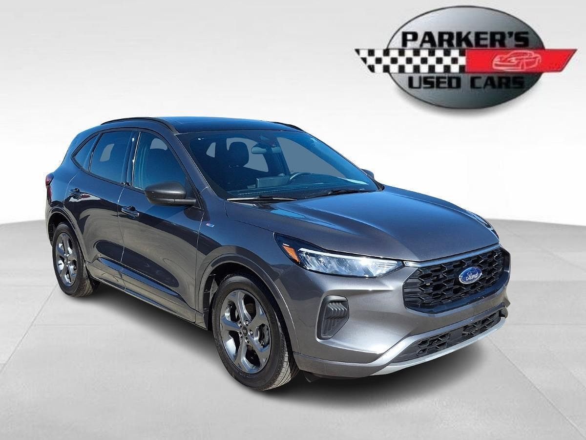 2023 FORD Escape