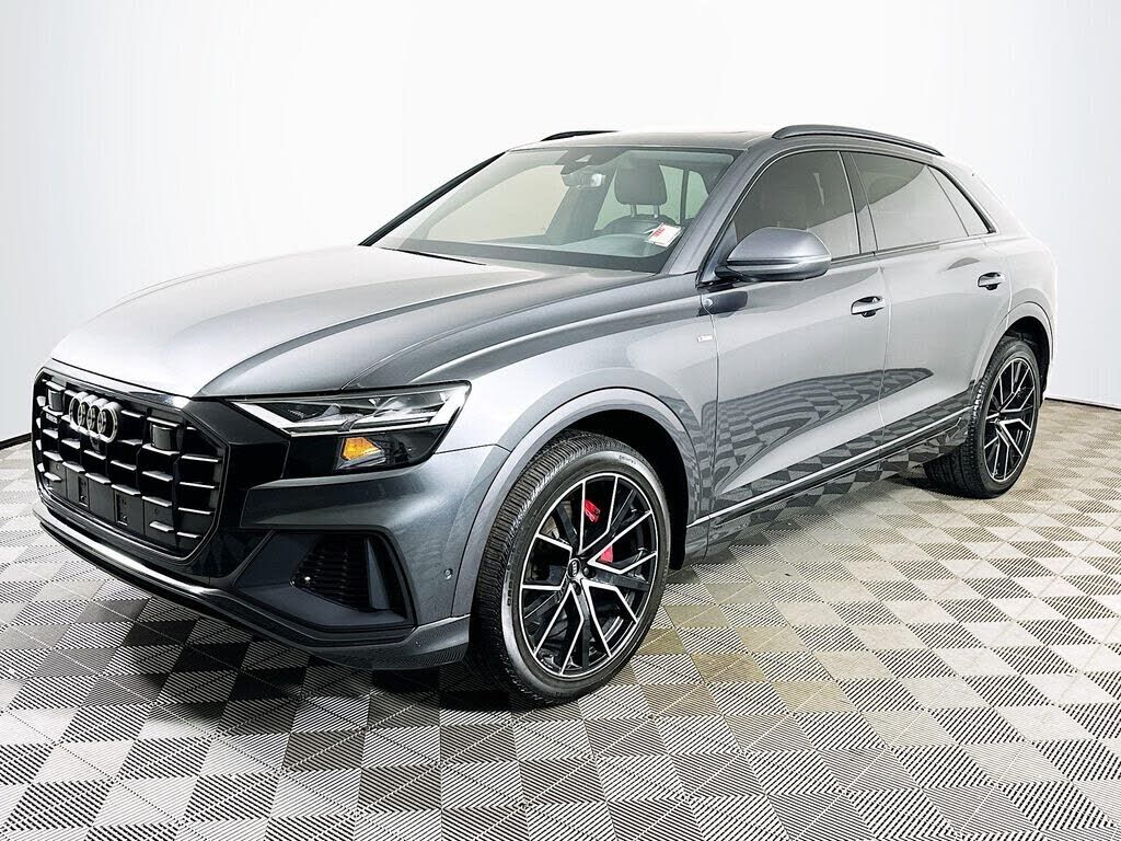 2019 AUDI Q8