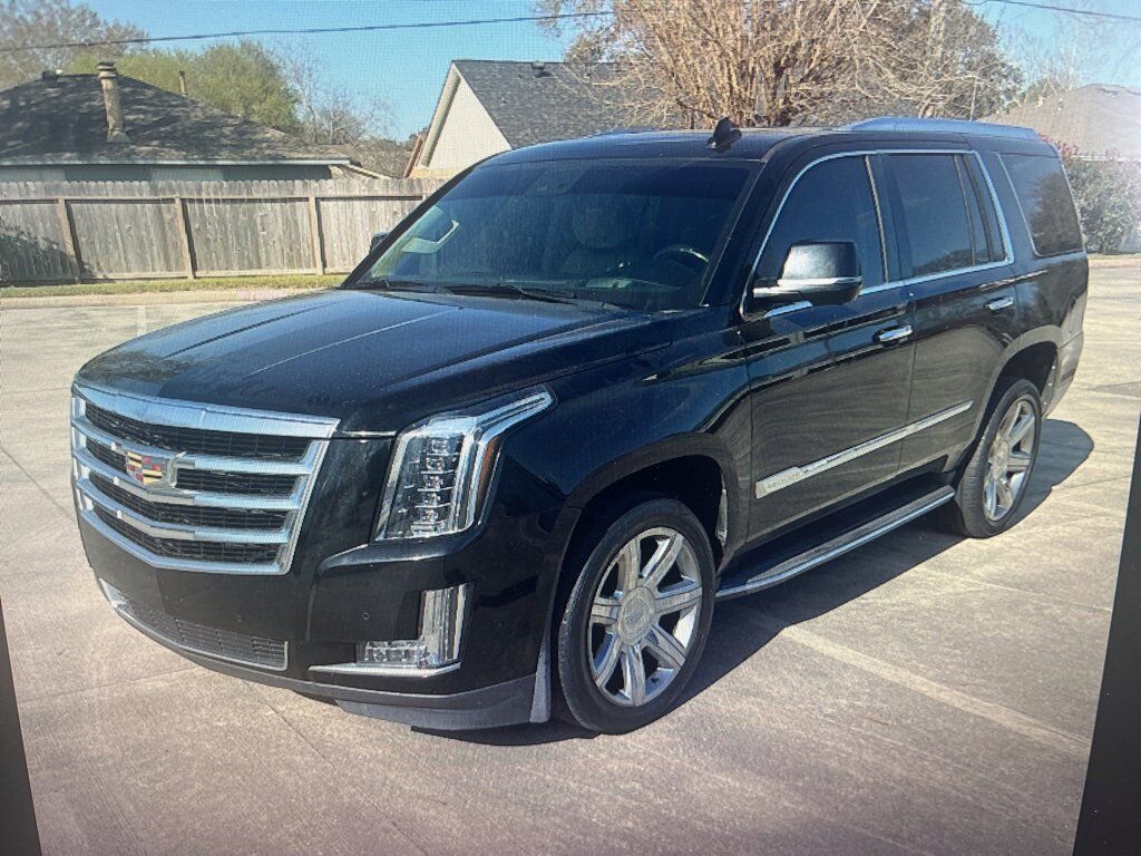 2018 CADILLAC Escalade