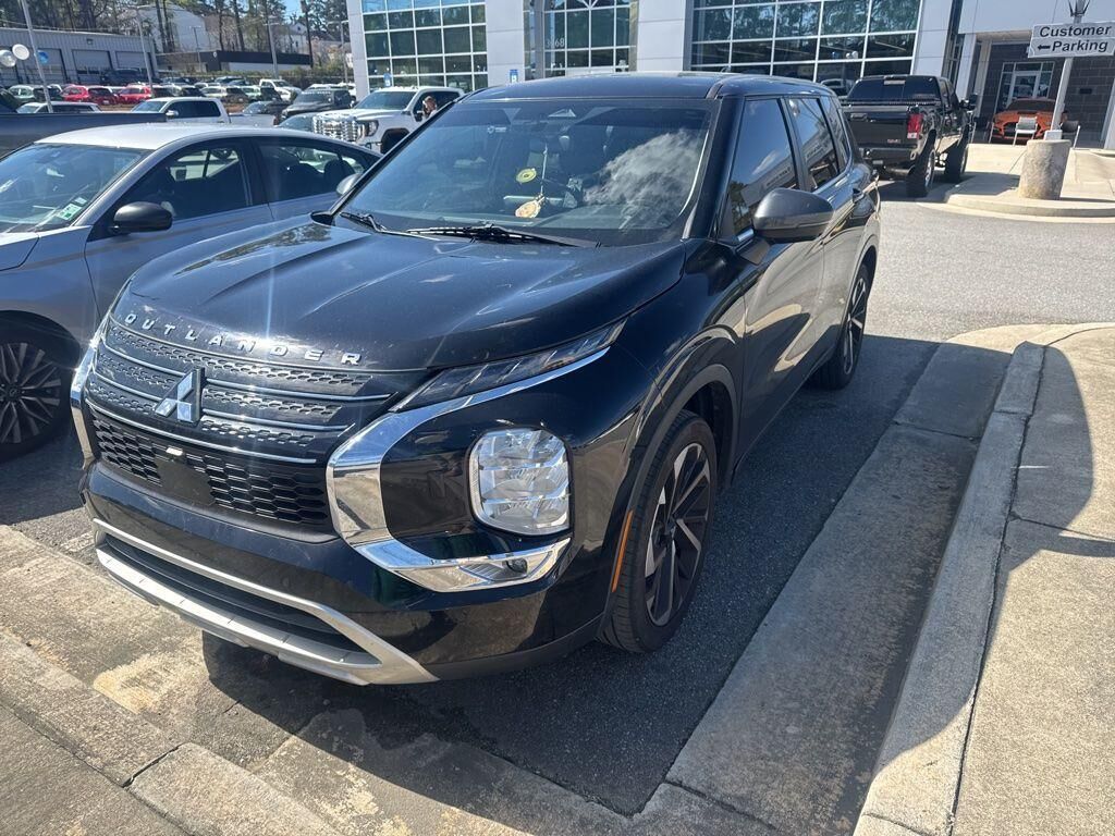 2022 Mitsubishi Outlander