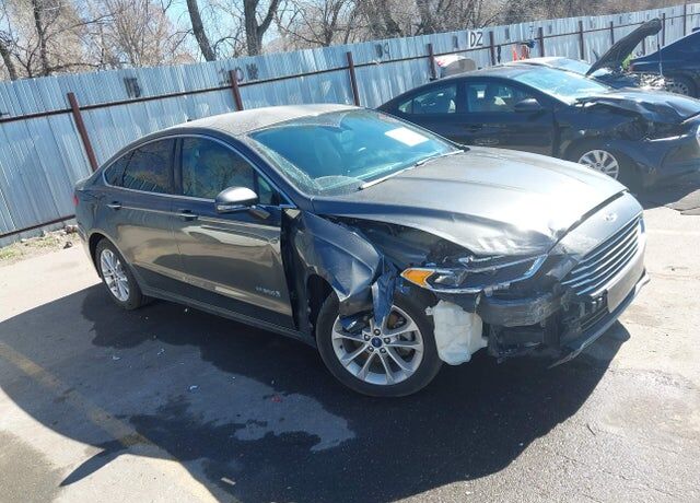 2019 FORD Fusion