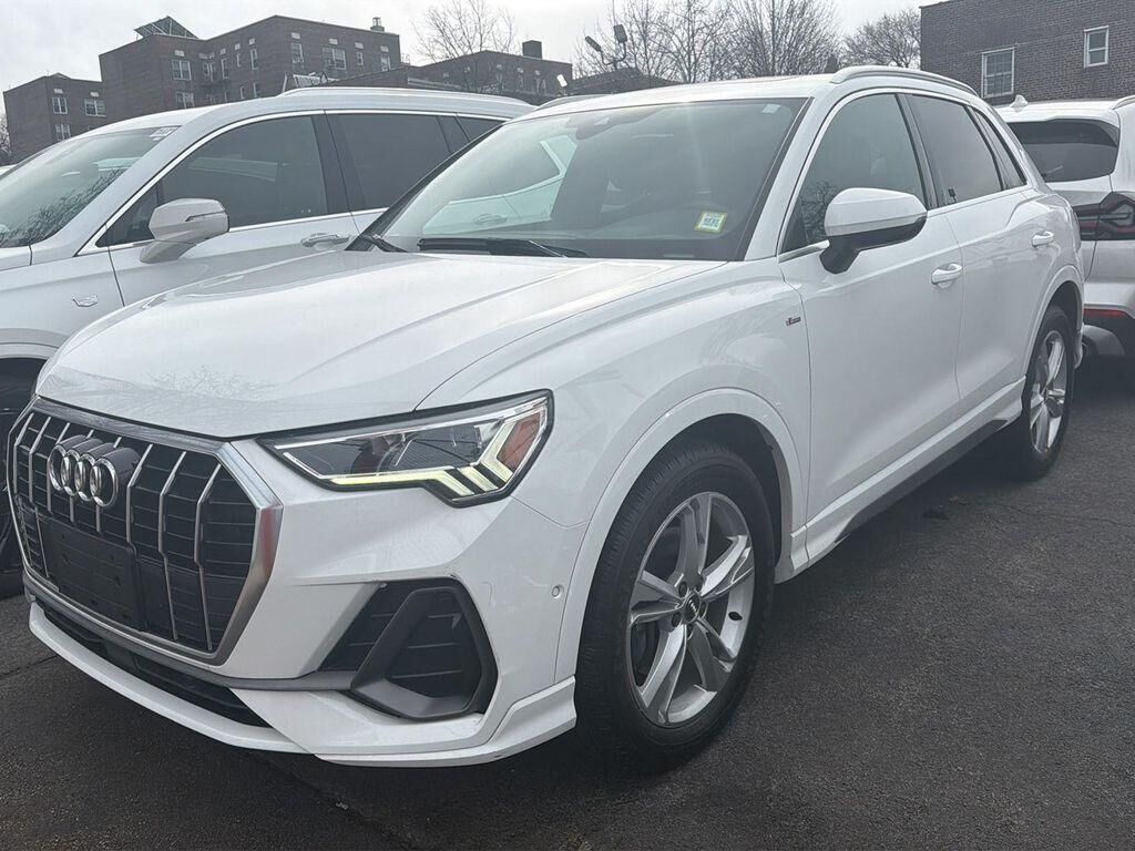 2020 AUDI Q3