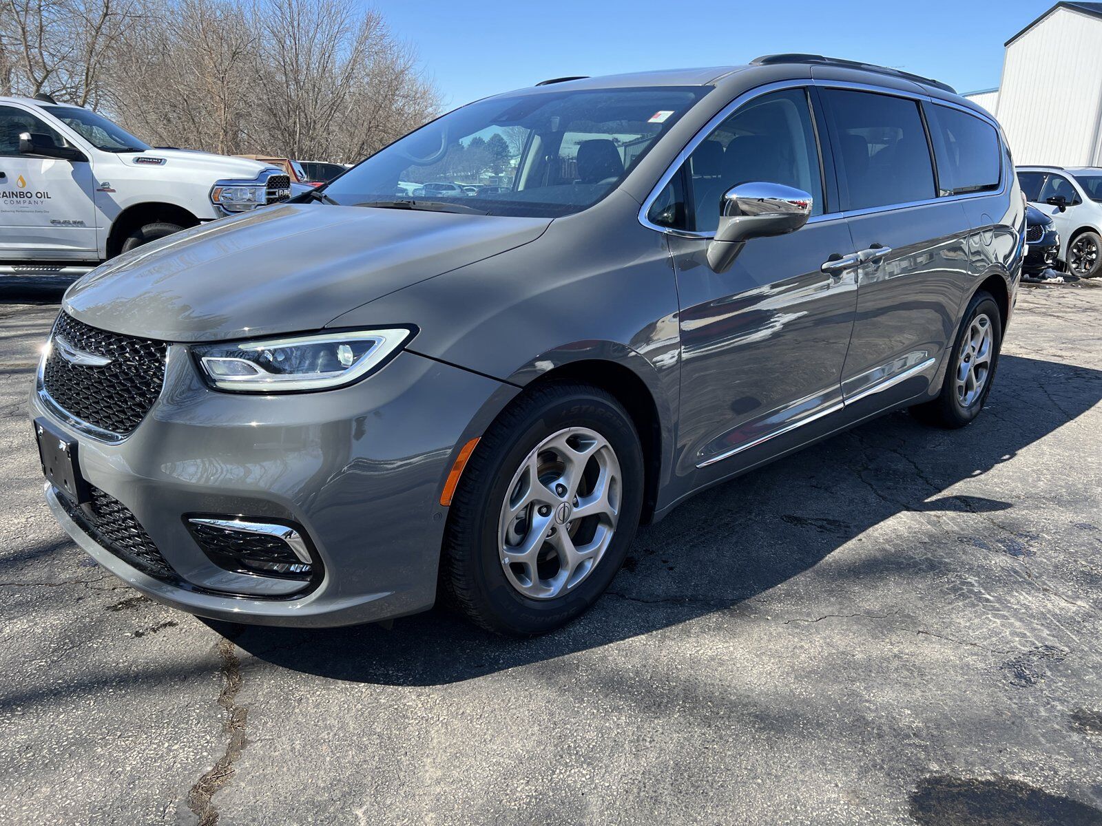 2022 CHRYSLER Pacifica