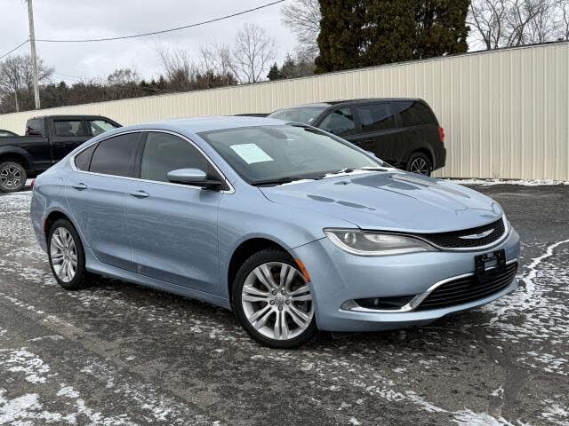 2015 CHRYSLER 200