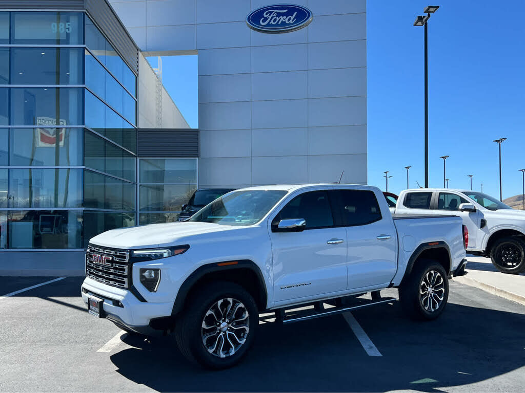 2023 GMC Canyon