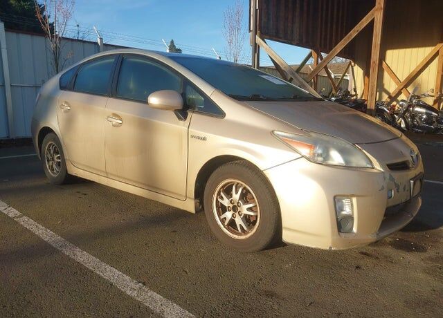 2011 TOYOTA PRIUS