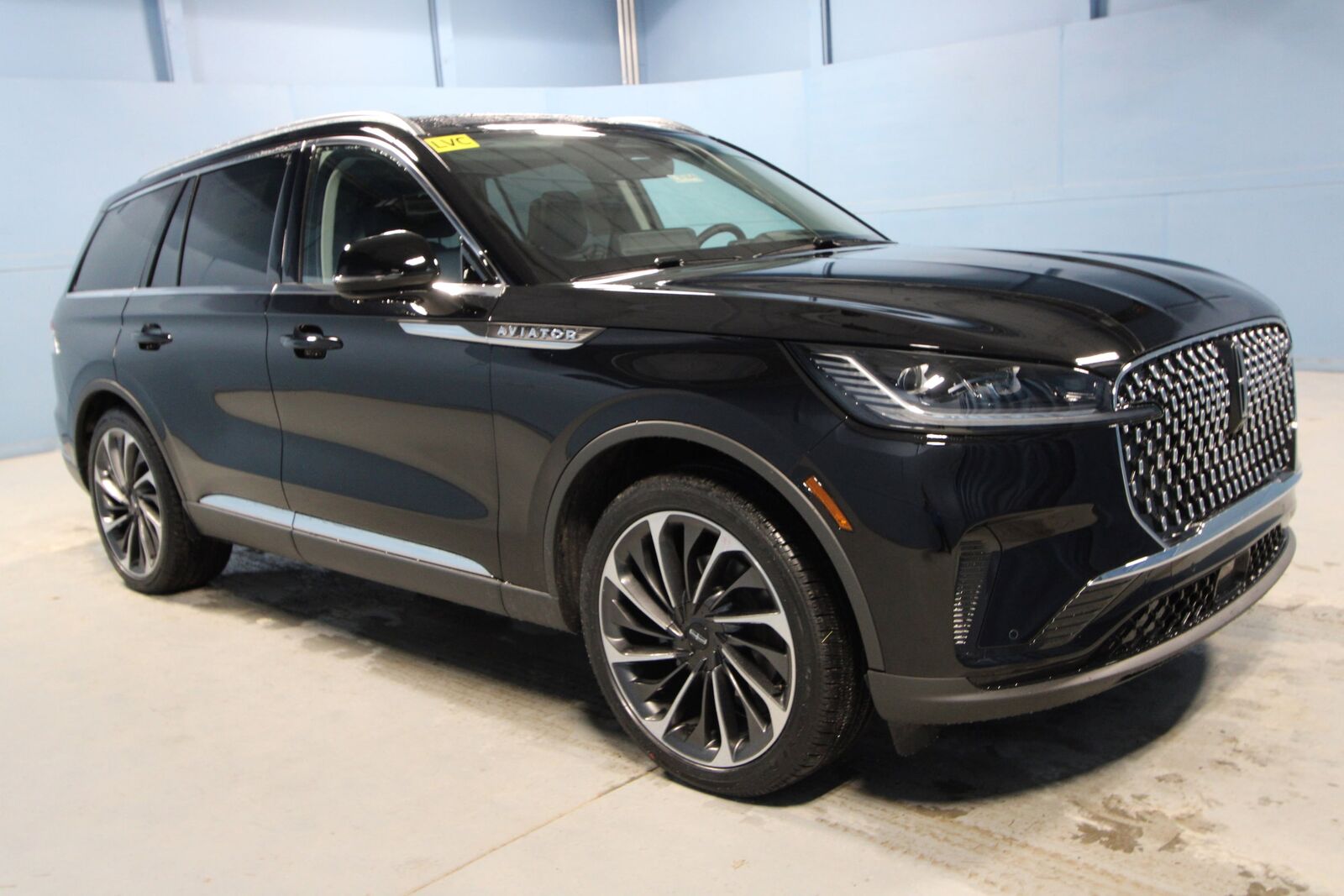 2026 LINCOLN Aviator