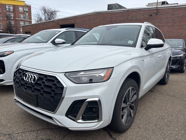 2023 AUDI Q5