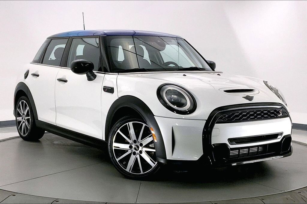 2024 MINI Hardtop