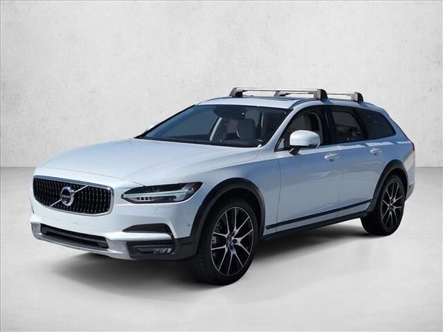2017 VOLVO V90CC