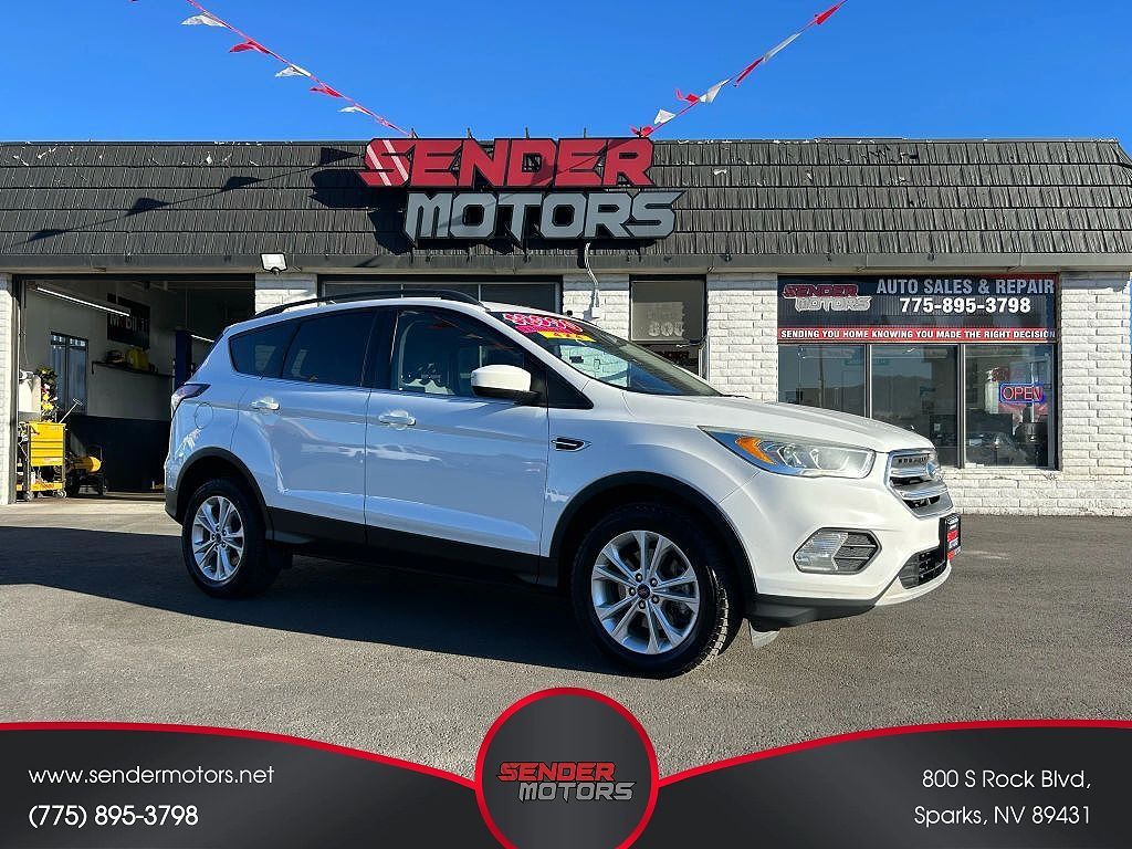 2017 FORD Escape