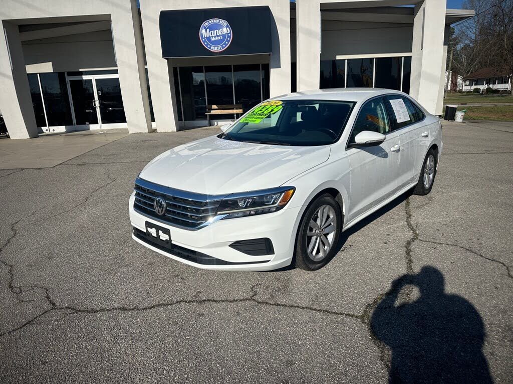 2020 VOLKSWAGEN Passat