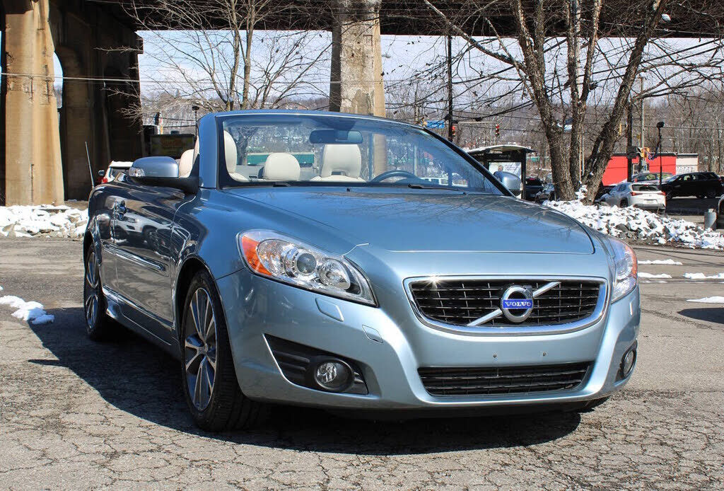 2012 VOLVO C70 / C30