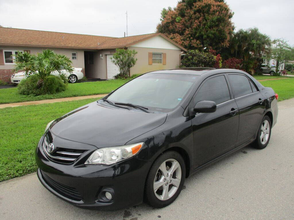 2013 TOYOTA Corolla