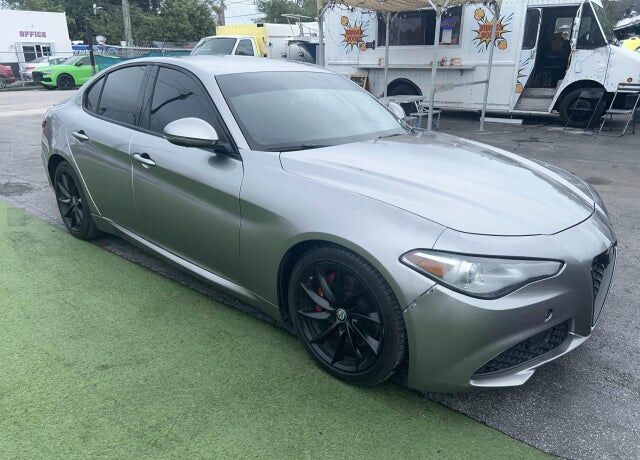 2017 ALFA ROMEO Giulia