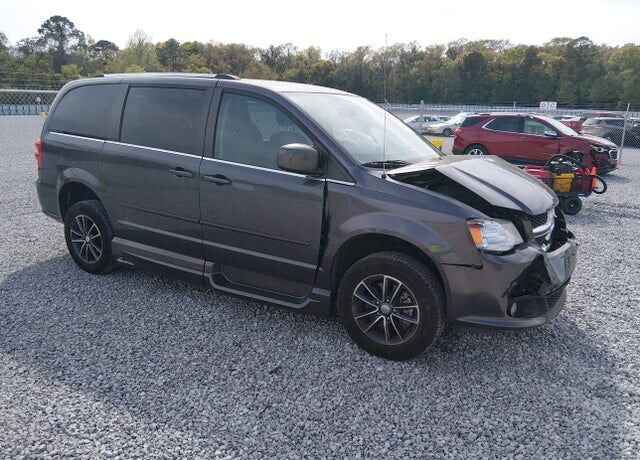 2017 DODGE Grand Caravan