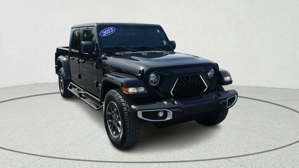 2023 JEEP Gladiator