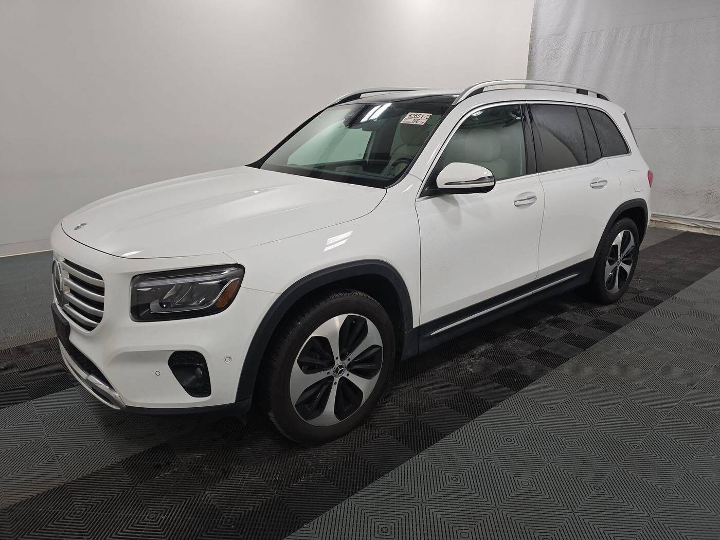 2024 MERCEDES-BENZ GLB-Class