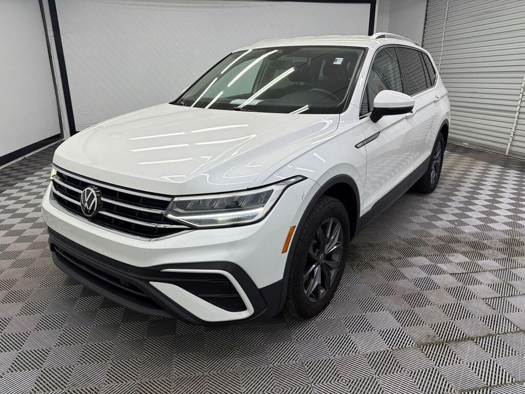 2023 VOLKSWAGEN Tiguan