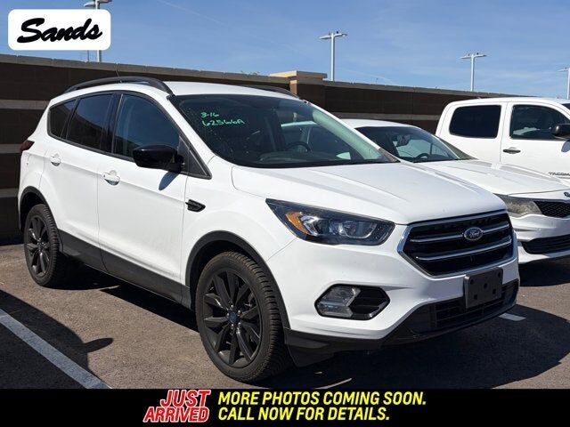 2019 FORD Escape